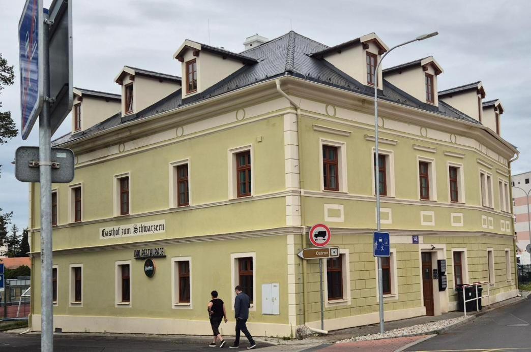 Apartment U Cerneho Orla Karlovy Vary Exterior foto